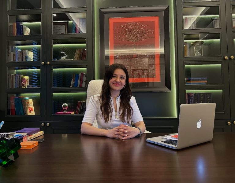 Depresyon ve Anksiyete Bozuklukları: Ayşe Pınar Doğru Balakbabalar’ın Yaklaşımları ve Samsun Psikiyatri